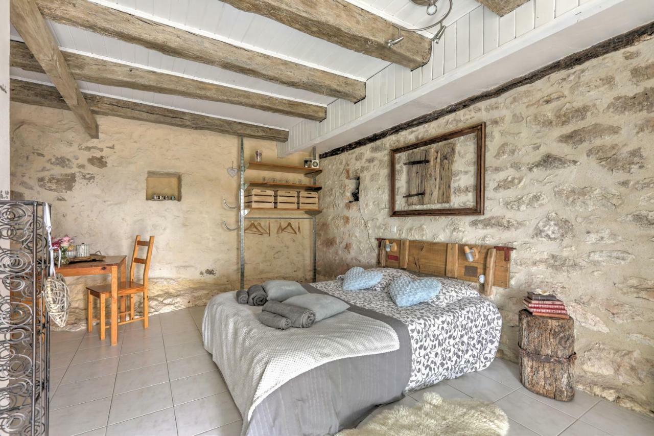 Le Mas Des Papillons Fargues  Exteriér fotografie